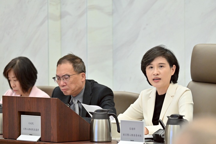 以國際會展帶動觀光　鄭麗君副院長推「縱走臺灣Twalk」品牌布局　朝2030觀光兆元產業目標邁進
