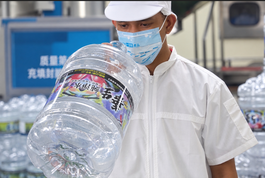 家庭與辦公室用水需求增加 華生飲水以桶裝水宅配支援日常及短期大量需求
