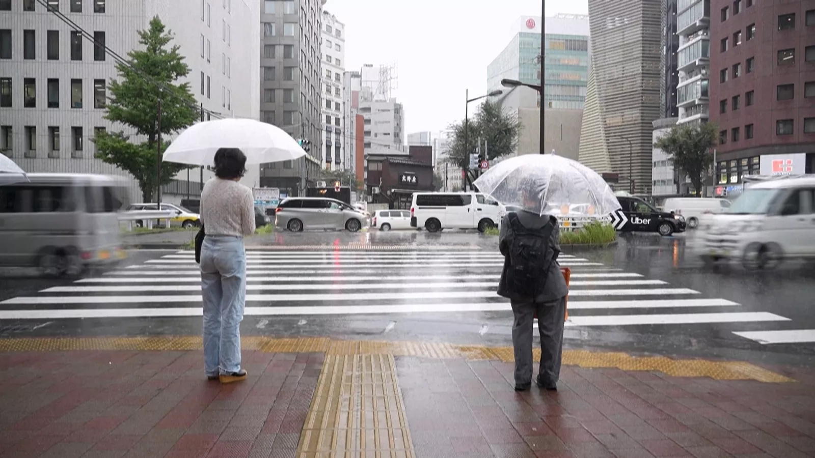 秋季鋒面滯留關東上空 東京連下36天雨終放晴