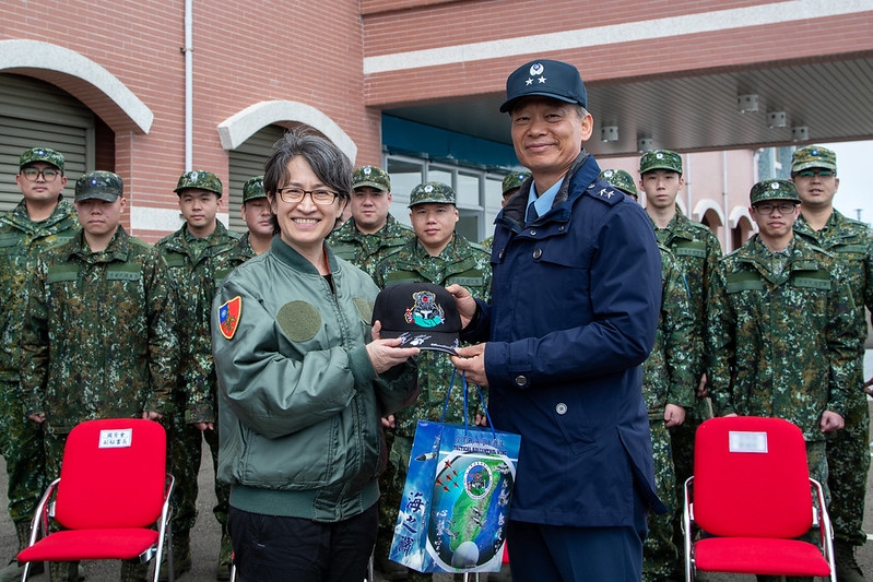 蕭美琴副總統勗勉新竹空軍部隊　肯定官兵全年無休守護國家安全的重要付出