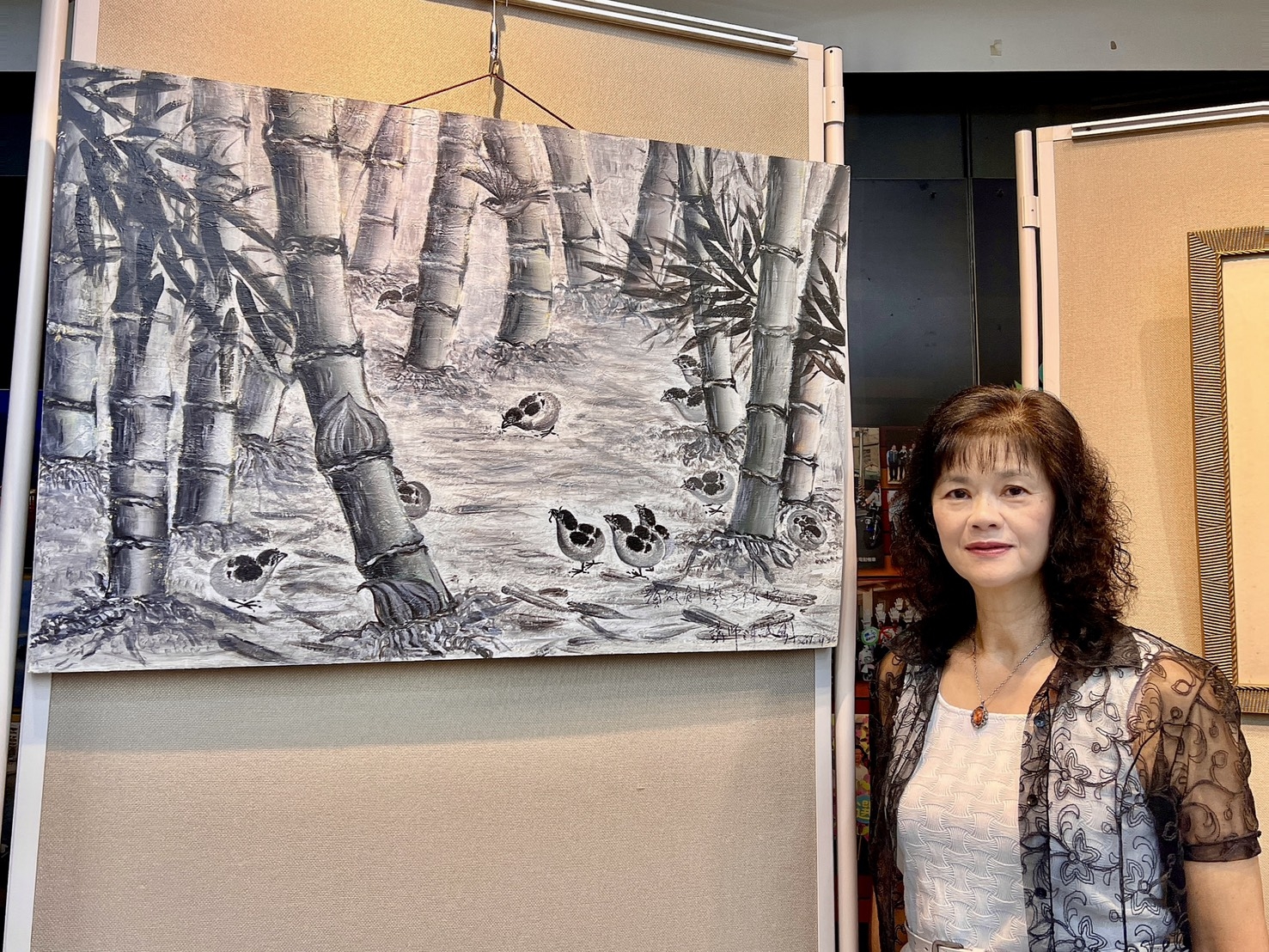 陳純蘭「璀璨重生」創藝展台南登場 41件多元媒材作品展現生命蛻變