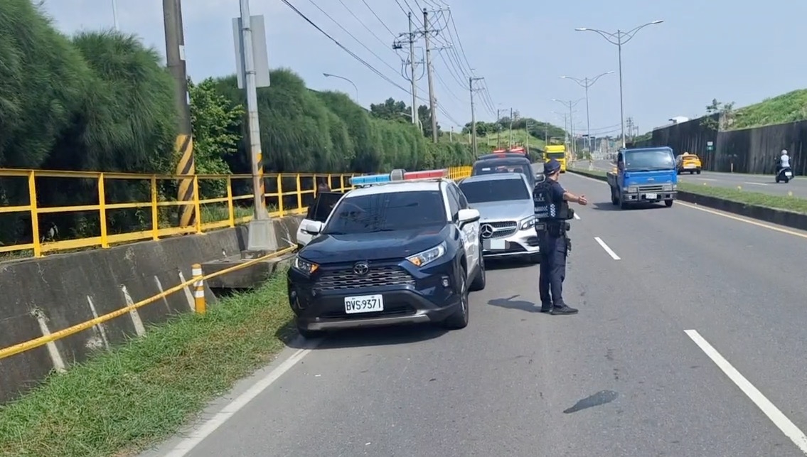 快訊／高雄男跌落水溝！被發現已明顯死亡