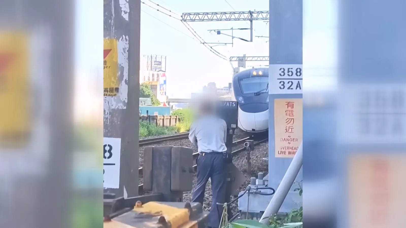 台南男子闖軌道區拍攝列車 台鐵司機員急剎鳴笛示警