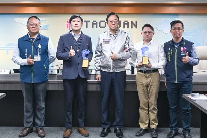 AI市容整潔系統助攻城市管理　桃園市獲雲端物聯網創新獎　桃園市長張善政力挺科技治理與數位轉型