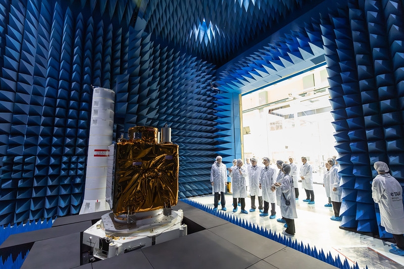 賴清德總統視察福衛八號進度　籲產學研齊心備戰衛星發射任務