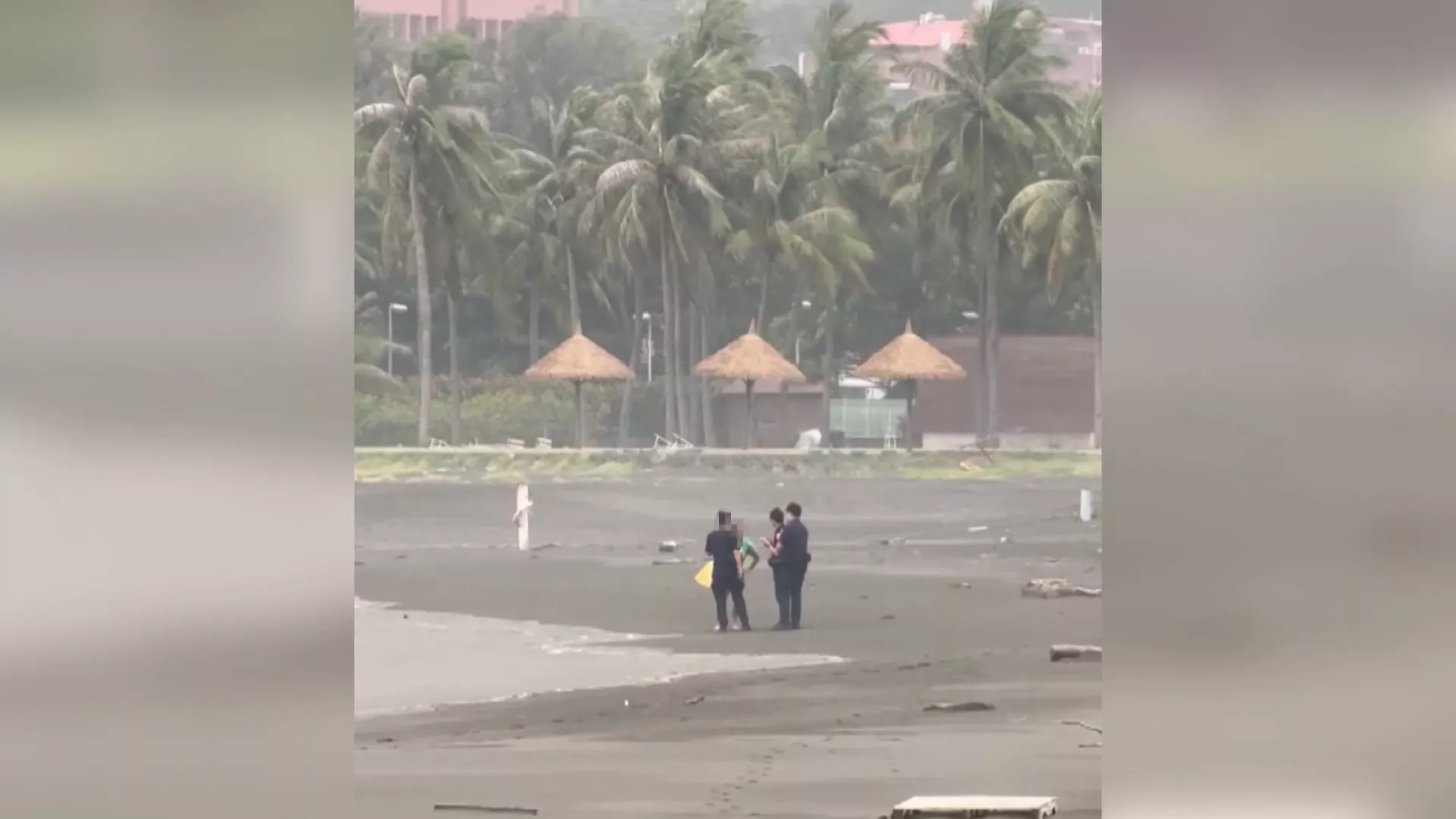 民眾颱風天西子灣衝浪被勸離 海巡署：當時未列警戒區