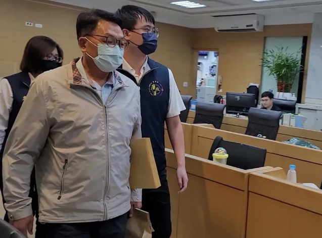 前立委陳歐珀涉洗錢貪污財產來源不明　聲押禁見！《商港法》修法成檢廉追查重點