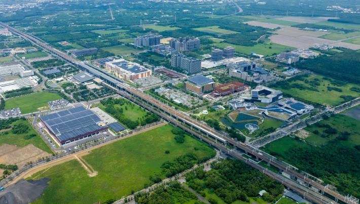 臺南市長黃偉哲拚AI轉型！臺南市推動全方位建設 打造人工智慧島