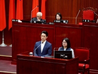 蔣萬安市長總質詢拍板無車日公車免費　推動敬老卡與營養政策再升級同步上路