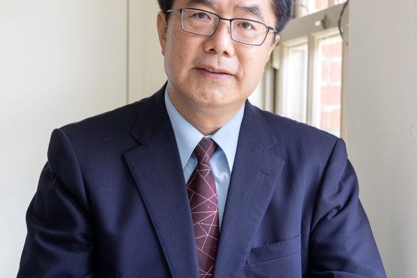 臺南市發布寒假七項安全與健康重點　臺南市長黃偉哲籲家長陪孩子平安迎春節、迎新學期