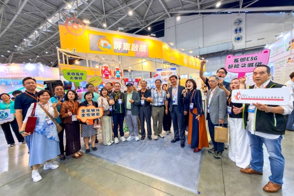 屏東長照館亮相台北國際照顧博覽會 獲頒「宜共老標竿獎」