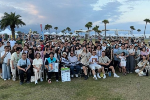 花蓮七星潭「神仙來趕集」登場 音樂市集結合淨灘推廣環保