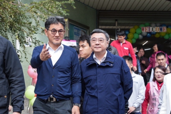 行政院長卓榮泰關注雲林縣元長鄉樂活運動館興建規劃　推動通用性理念並朝全齡化前進形塑親民友善的運動空間