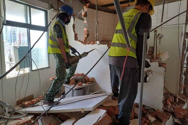 新北市嚴打頂加違建出租套房亂象　強制拆除與收費逾300件守護居住與公共安全
