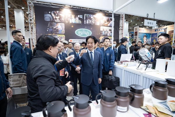 賴清德總統出席2026臺中百工百業博覽會開幕典禮　呼籲不分朝野攜手推動臺灣經濟與國家發展