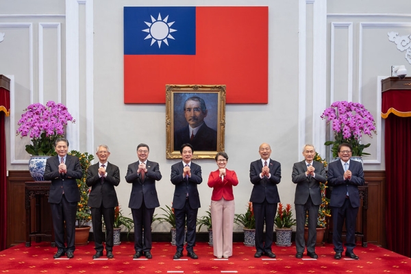 我們是家人不是敵人　前台中縣副縣長陳雨鑫呼籲賴清德總統  新春召開國是會議開創新局