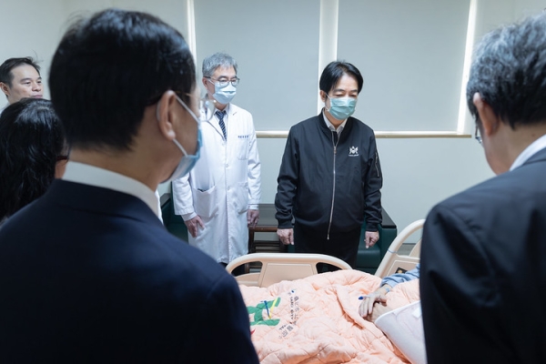 賴清德總統親赴醫院探視臺北捷運隨機攻擊傷者　強調徹查真相並全面強化公共場所維安