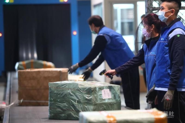 海關：報關申報不實商標　最高可罰300萬元