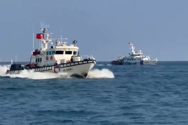 中國海警襲擾金門！公投隔日4艘艦艇闖入限制水域　海巡緊急驅離守護主權