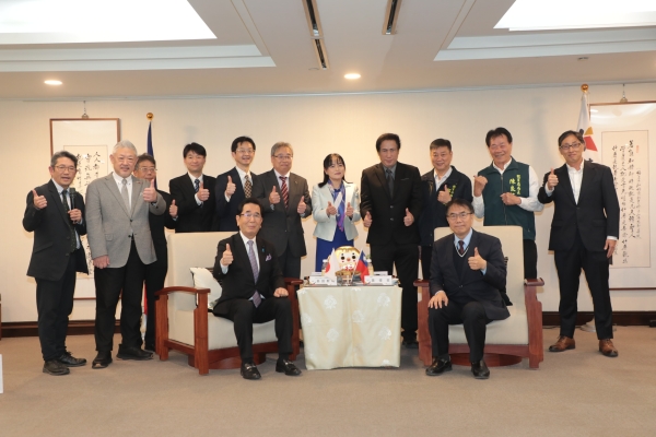 臺南市長黃偉哲與山口縣議會島田教明會長會談　聚焦深化觀光與體育多元交流
