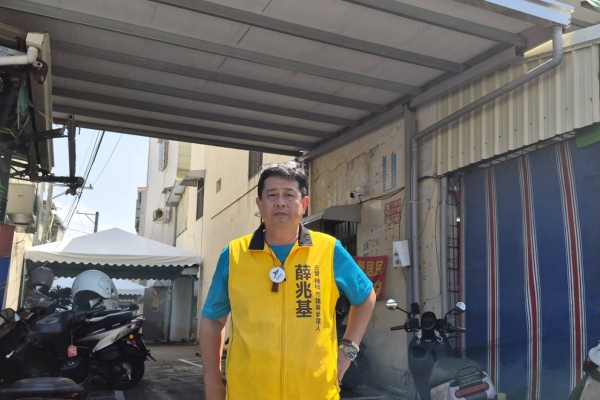 高雄左營孔廟旁鐵皮屋惹民怨 薛兆基籲市府查明