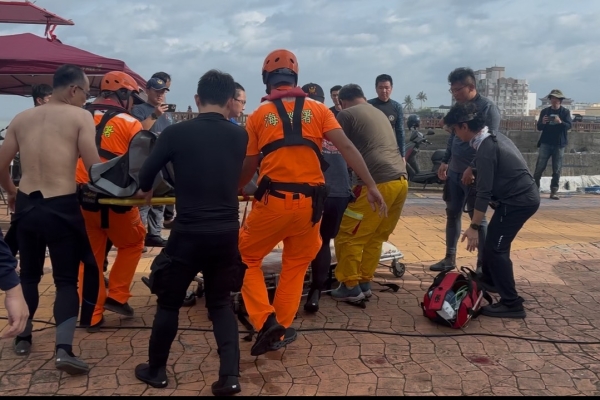 海巡署搶救行動曝光！國中生屏東枋寮戲水遇險　6人獲救1人失蹤中