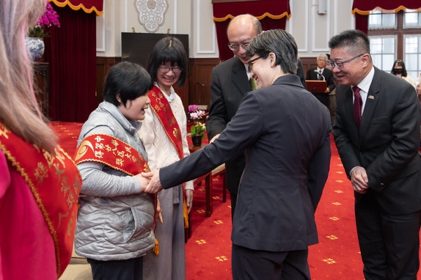 蕭美琴副總統肯定第28屆大愛獎得主奉獻　政府推長照3.0守護身心障礙與照顧者