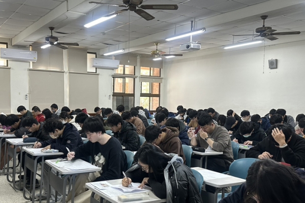 國立中正大學碩士班招生筆試吸引6944名考生應試　嘉義與臺北同步登場  3月20日放榜