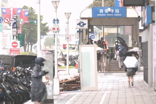 入秋最強東北季風今報到 北部、東半部轉涼有雨