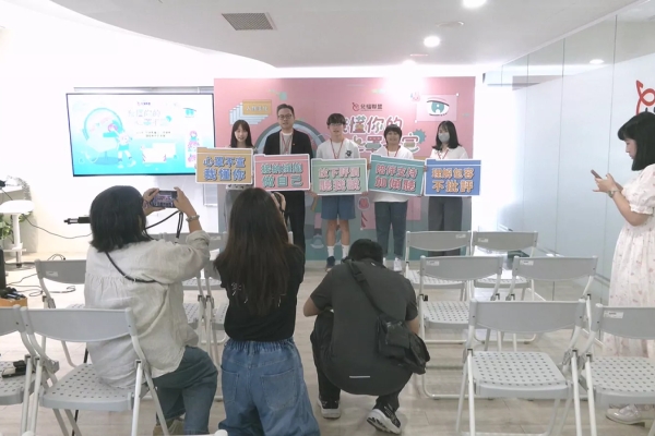 調查：青少年容貌焦慮戴口罩 少女比少男多2.3倍