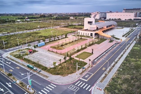 臺南市政府114年第2次市地重劃區抵費地標售正式啟動，黃偉哲市長邀各界踴躍投標