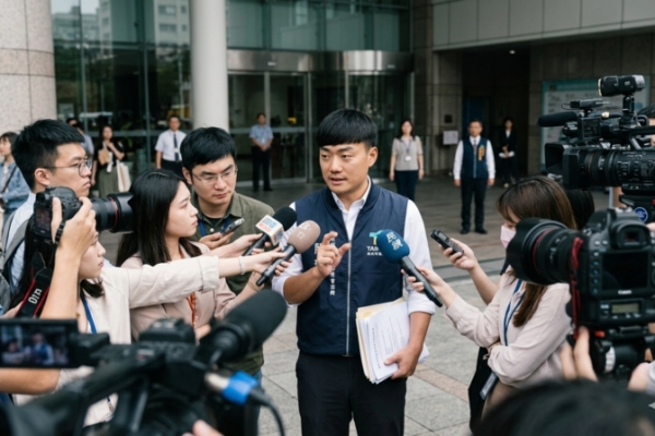 臺北鼠患爭議升溫「南鼠北送」延燒　殷瑋駁認知作戰指控、苗博雅質疑監測數據缺口