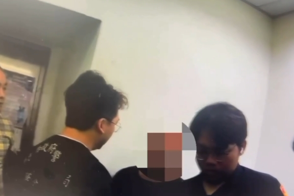 北捷流血衝突！女勸男不要講電話被打臉　嘴角受傷流血