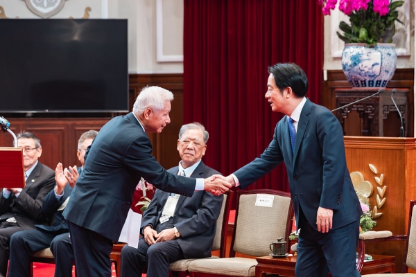 面對全球供應鏈重組　賴清德總統會晤進出口商業同業公會全國聯合會　宣示政府挺產業堅實後盾、推動國際經貿布局