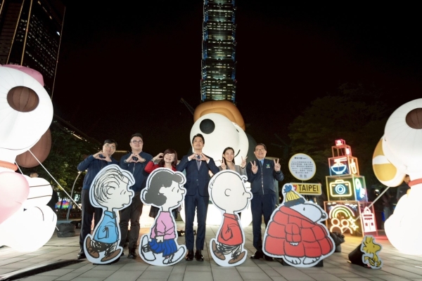 出席「閃亮耶誕High跨年」宣傳記者會 臺北市長蔣萬安揭曉冬季三大活動，邀市民共度耶誕跨年