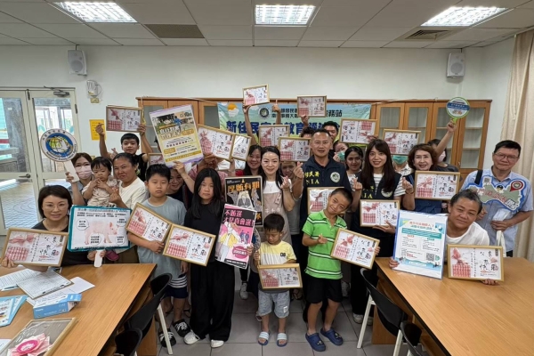 「花」點時間愛家人  金門新住民親子手作「有錢花」讓幸福滿「框」