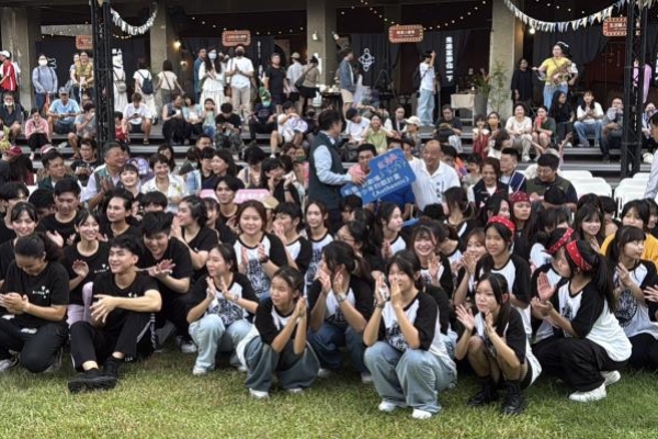 臺南市長黃偉哲力推臺南十六歲正青春藝術節　邀市民把握夏日美好參與藝文盛會