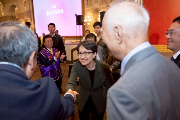 蕭美琴副總統肯定新北市進出口商業同業公會就職暨年終餐會成果　呼籲公私協力深化產業升級轉型、鞏固臺灣競爭力