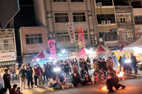 春節熱潮再現！2026新化年貨大街圓滿落幕  28萬人次湧入帶動臺南3100萬元商機