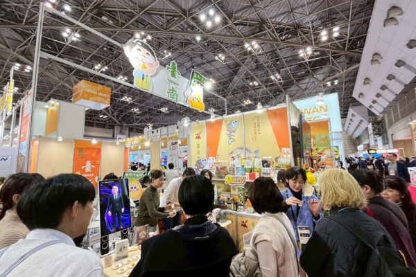 臺南市長黃偉哲率團參加東京國際食品展  首日成果亮眼  臺南農產訂單破五億