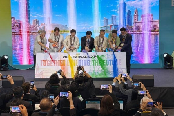菲律賓台灣形象展登場 黃志芳：台企加速布局智慧產業