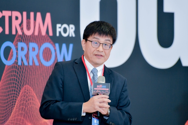 數發部舉辦「頻譜政策領航 邁向6G新世代」國際研討會 聚焦6G前瞻布局與AI應用