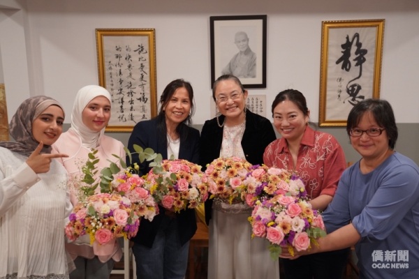 世華土耳其分會辦中秋插花講座 滿納海學校傳遞節慶文化