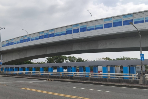 前鎮區新生人行橋整修工程完工 打造安全通行空間