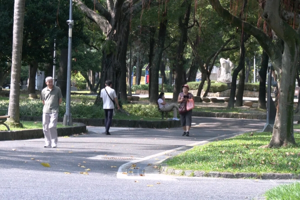 中秋連假全台有機會觀月 桃以南至台中條件較佳