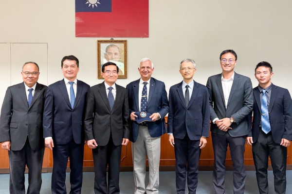 印度國家海事基金會訪海巡署 張忠龍署長親自接待強化印太海事安全合作與交流