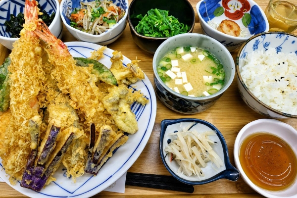 羅東火車站必吃日式餐廳 嚴選當季食材的宜蘭特色手作料理