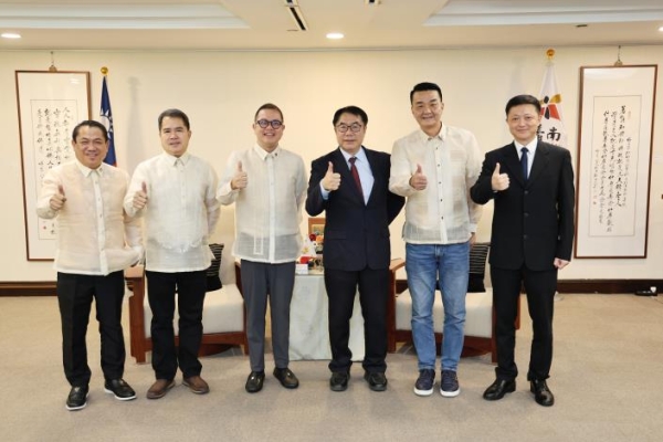 臺菲友誼新篇章！菲律賓阿克蘭省長米拉弗洛斯拜會臺南市長黃偉哲 拓展國際交流版圖