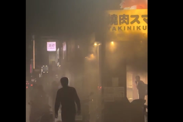 三重燒肉店晚間竄火！多人跳窗逃生　最新統計9人送醫