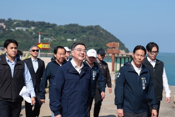 行政院長卓榮泰視察南竿北海坑道遊憩系統無障礙設施進度 打造無障礙環境保存馬祖戰地文化
